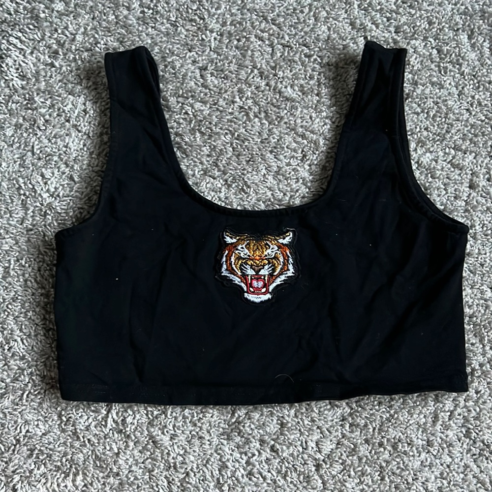 Adika Tiger Crop Top